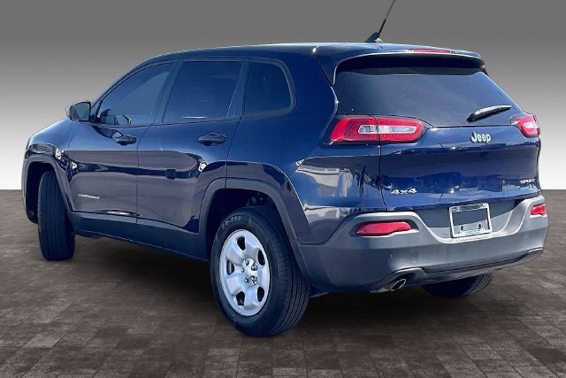 Used 2016 Jeep Cherokee Sport AWD/4WD image 12