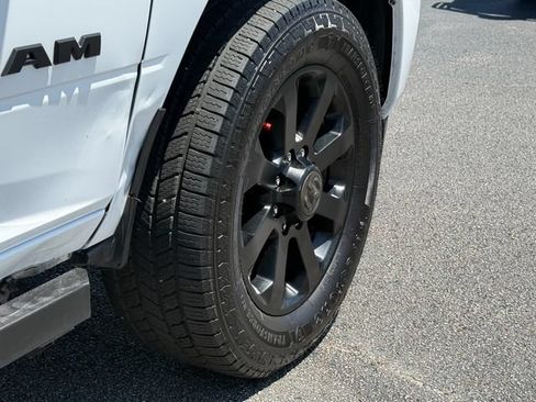 Used 2020 RAM 2500 Big Horn w/ Level 2 Equipment Group AWD/4WD image 27