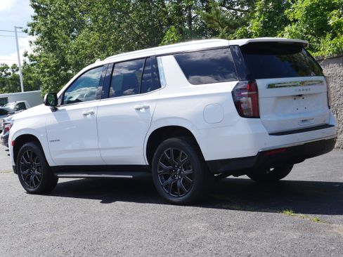 Certified 2023 Chevrolet Tahoe LT w/ Luxury Package AWD/4WD image 4