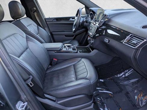 Used 2017 Mercedes-Benz GLE 350 w/ Premium 2 Package image 22