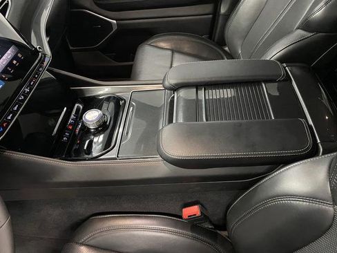 Used 2022 Jeep Wagoneer Series I image 20