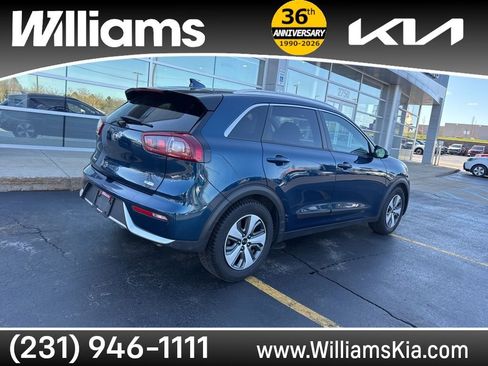 Used 2019 Kia Niro LX image 5