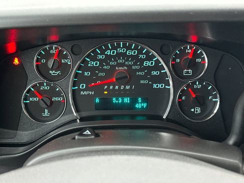 New 2025 GMC Savana 3500 w/ Driver Convenience Package RWD image 22