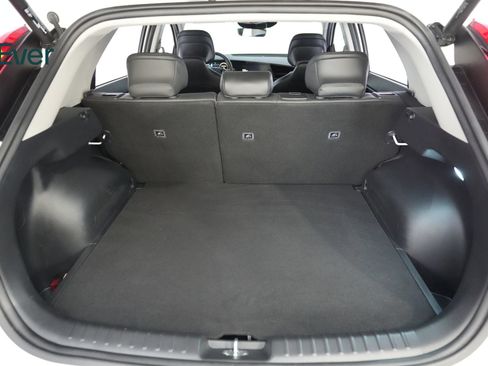 Used 2024 Kia Niro Wind FWD image 8