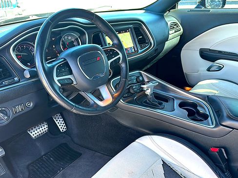 Used 2018 Dodge Challenger SXT Plus image 12