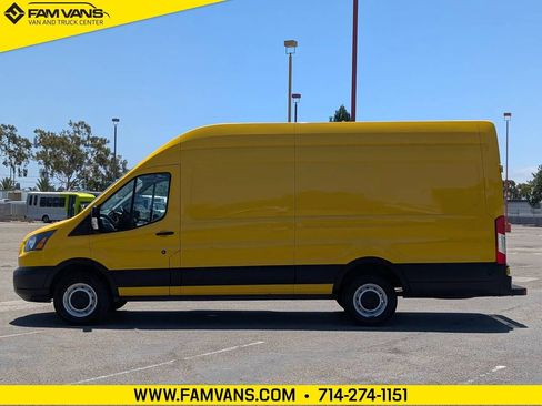 Used 2019 Ford Transit 250 148 High Roof Extended RWD image 4