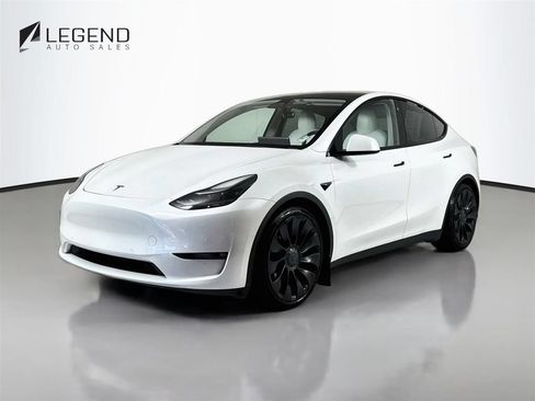 Used 2022 Tesla Model Y Performance AWD/4WD image 1