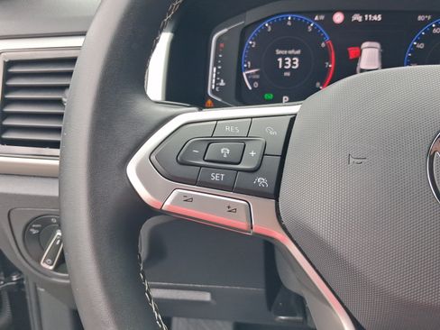 Used 2021 Volkswagen Atlas Cross Sport SEL FWD image 11