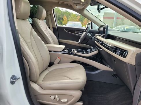 Used 2022 Lincoln Nautilus Reserve image 17