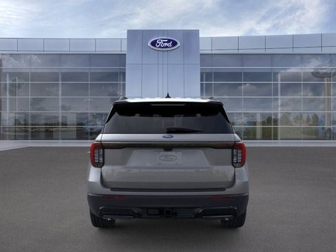 New 2026 Ford Explorer ST-Line RWD image 5