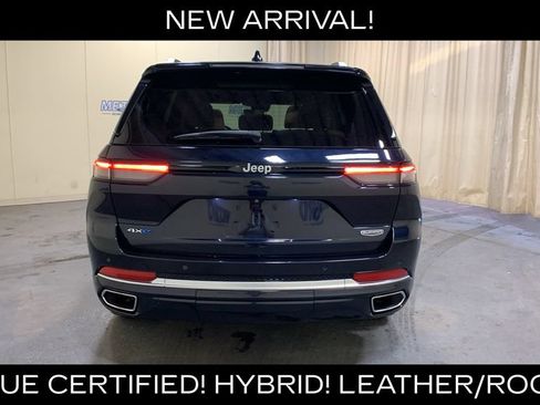 Used 2022 Jeep Grand Cherokee Summit AWD/4WD image 4