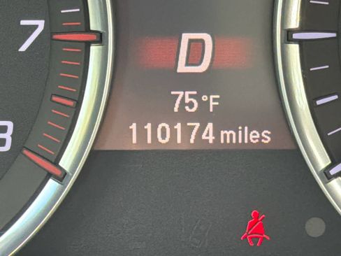 Used 2015 Acura TLX w/ Technology Package image 36