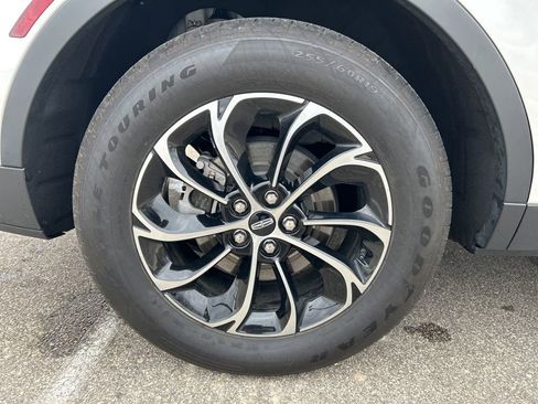 Used 2024 Lincoln Nautilus Premier w/ Equipment Group 102A image 26