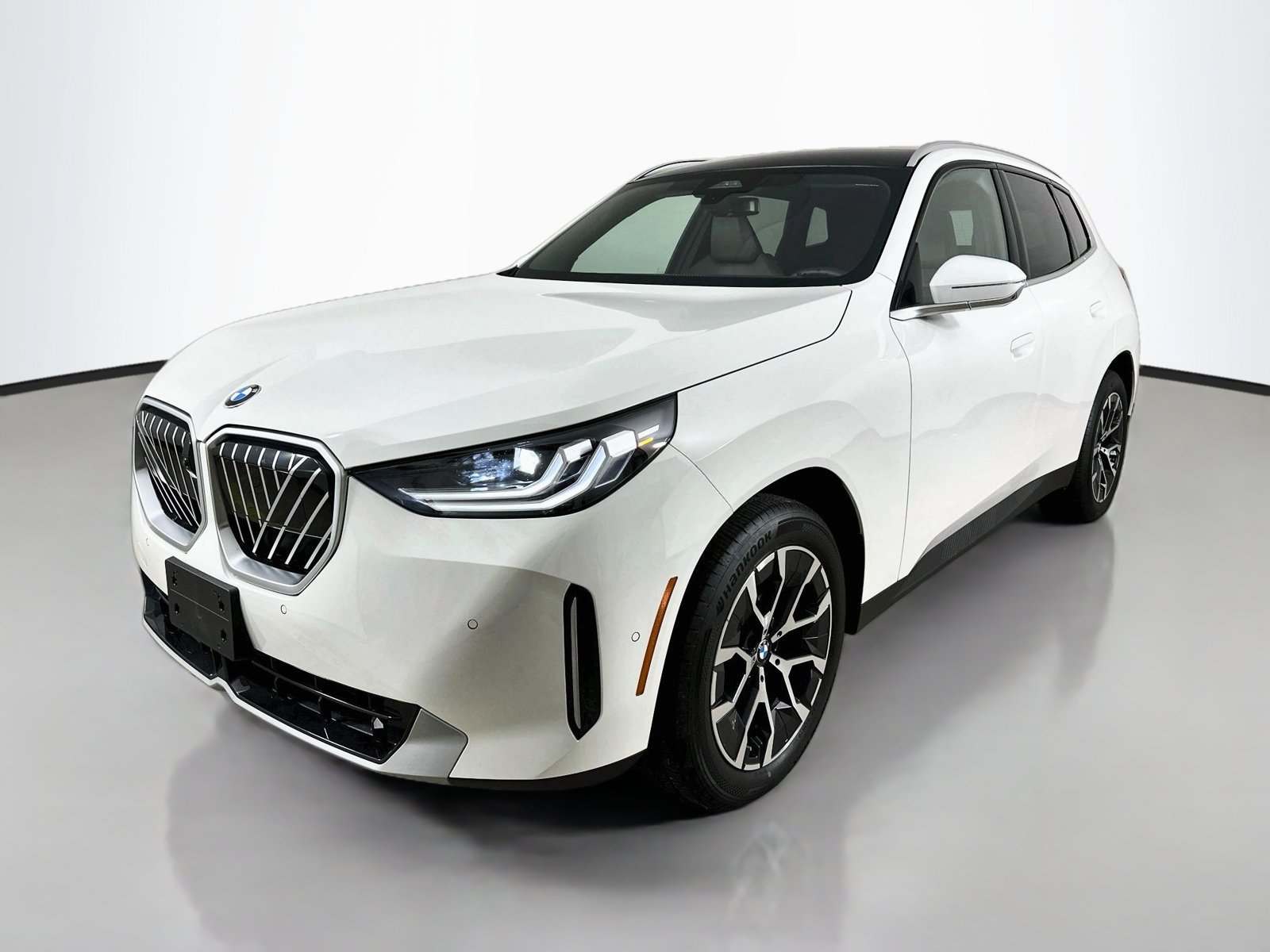 Used 2026 BMW X3 xDrive30i w/ Premium Package AWD/4WD image 1