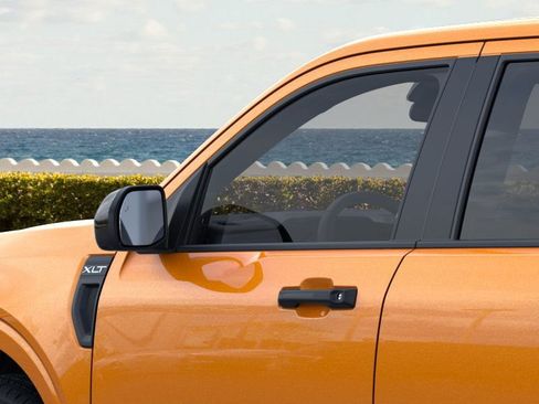 New 2026 Ford Maverick XLT w/ XLT Luxury Package FWD image 38