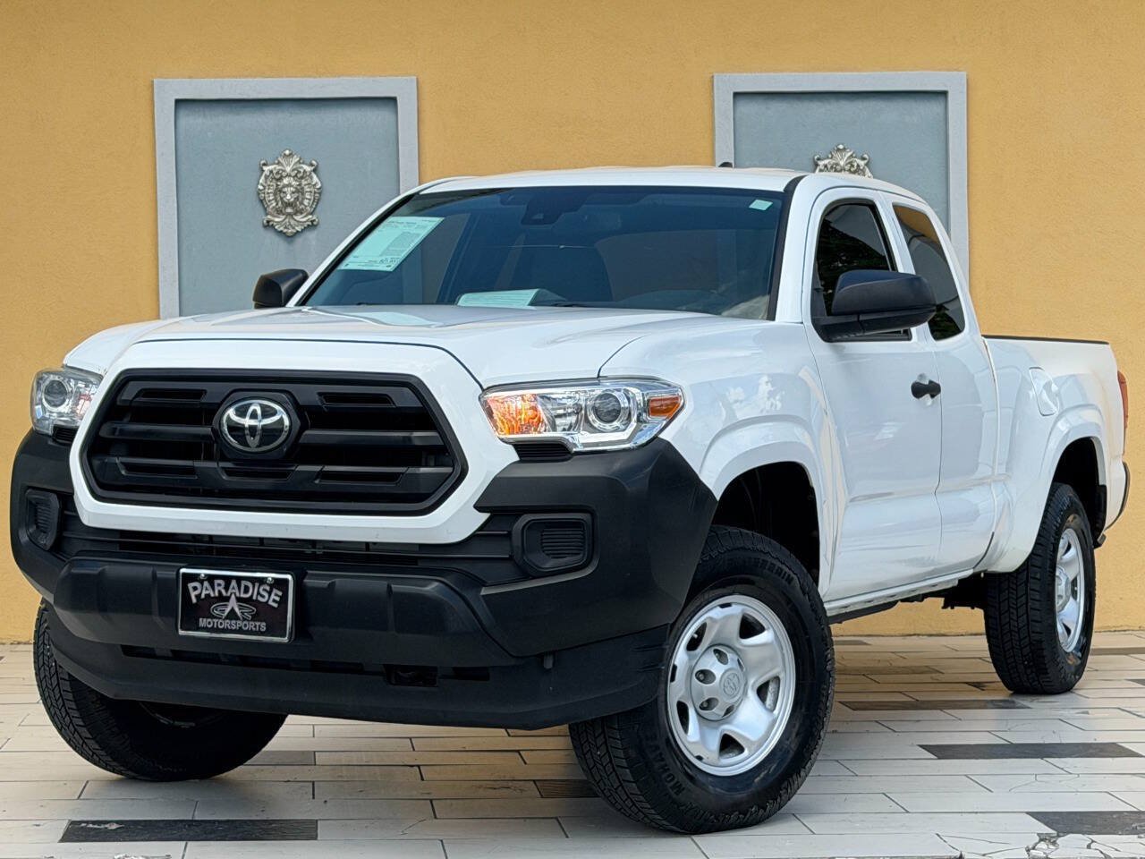 Used 2019 Toyota Tacoma SR RWD image 3