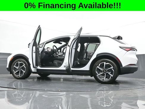 New 2026 Chevrolet Equinox EV LT image 60