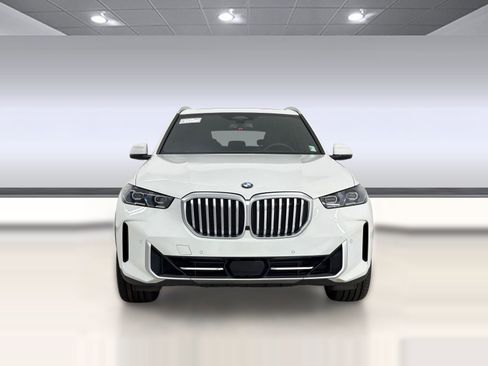 Certified 2024 BMW X5 sDrive40i w/ Premium Package RWD image 6
