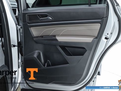 Used 2023 Volkswagen Atlas Cross Sport SEL R-Line image 31