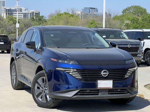 Certified 2025 Nissan Murano SL image 2