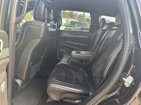Used 2018 Jeep Grand Cherokee SRT w/ Trailer Tow Group IV AWD/4WD image 35