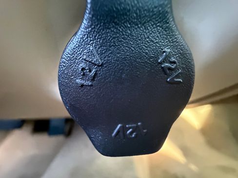 Used 2009 Buick LaCrosse CXL image 31