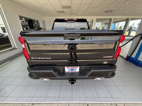 New 2026 Chevrolet Silverado 1500 RST w/ RST All Star Premium Package AWD/4WD image 7