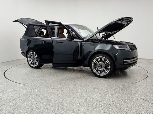 New 2026 Land Rover Range Rover SE AWD/4WD image 10