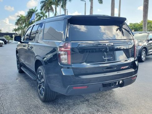 Used 2024 Chevrolet Suburban RST w/ Luxury Package AWD/4WD image 5
