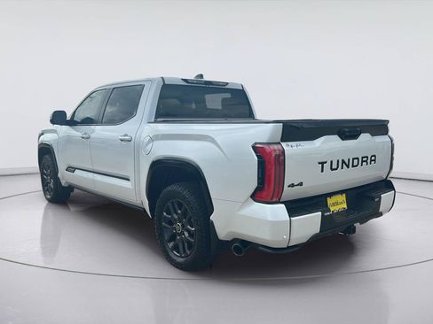 Used 2024 Toyota Tundra Platinum AWD/4WD image 5