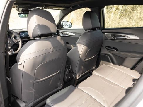 New 2026 Alfa Romeo Tonale w/ Black Premium Package image 43