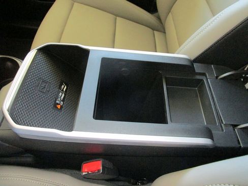 New 2026 GMC Terrain Elevation w/ Elevation Premium Package image 39