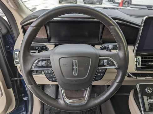 Used 2020 Lincoln Navigator L Reserve w/ Equipment Group 201A Reserve AWD/4WD image 16