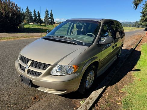 Used 2002 Dodge Grand Caravan Sport image 7