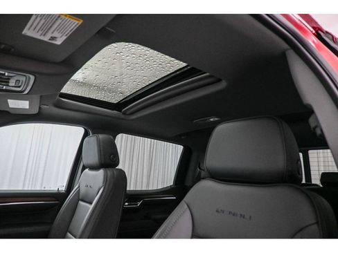 Used 2024 GMC Sierra 1500 Denali w/ Denali Reserve Package image 11