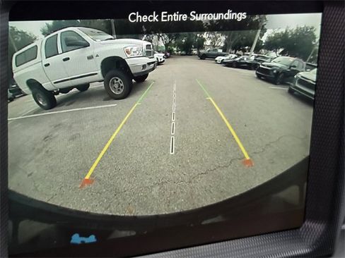 Used 2022 Jeep Wrangler Unlimited Sahara w/ Cold Weather Group image 30