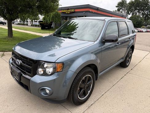 Used 2012 Ford Escape XLT w/ Sport Appearance Pkg AWD/4WD image 1