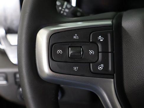 Used 2024 Chevrolet Silverado 1500 LT image 39