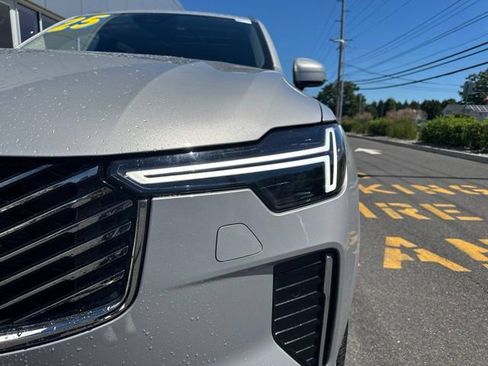 Certified 2025 Volvo XC90 B6 Plus AWD/4WD image 8