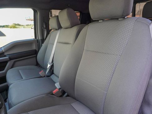 Used 2018 Ford F150 XLT w/ Equipment Group 302A Luxury AWD/4WD image 6