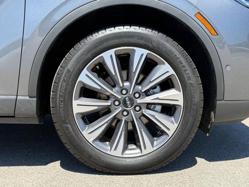 Certified 2022 Lincoln Corsair Reserve w/ Equipment Group 201A AWD/4WD image 12