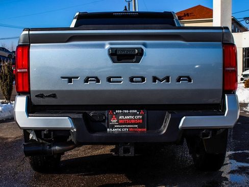 Used 2024 Toyota Tacoma SR5 AWD/4WD image 5