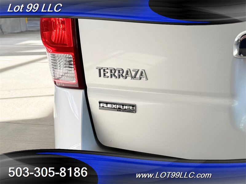 Used 2007 Buick Terraza CXL w/ Driver Confidence Package FWD image 52