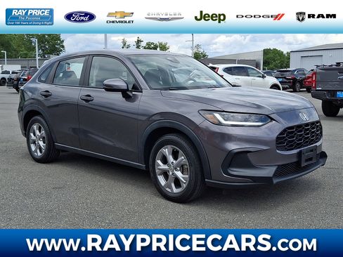 Used 2023 Honda HR-V LX image 1