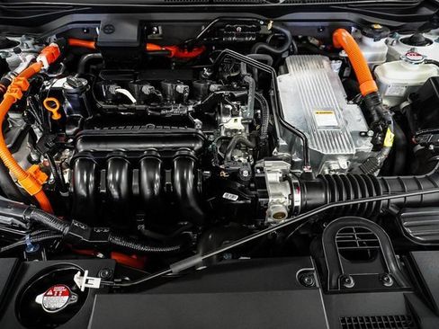 Used 2021 Honda Insight EX image 25