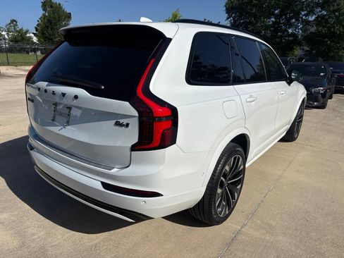 Used 2026 Volvo XC90 B6 Ultra w/ Protection Package Premier AWD/4WD image 4