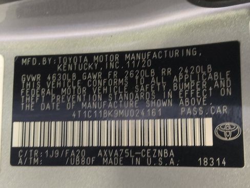 Used 2021 Toyota Camry LE w/ Cold Weather Package image 33