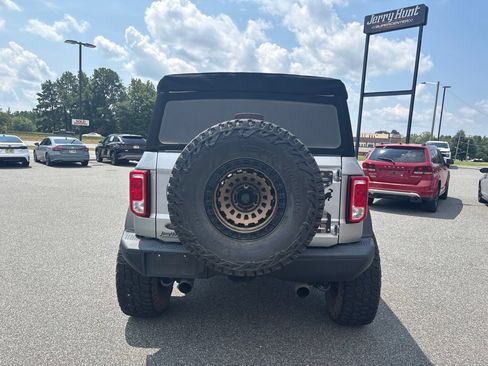 Used 2021 Ford Bronco Black Diamond AWD/4WD image 7