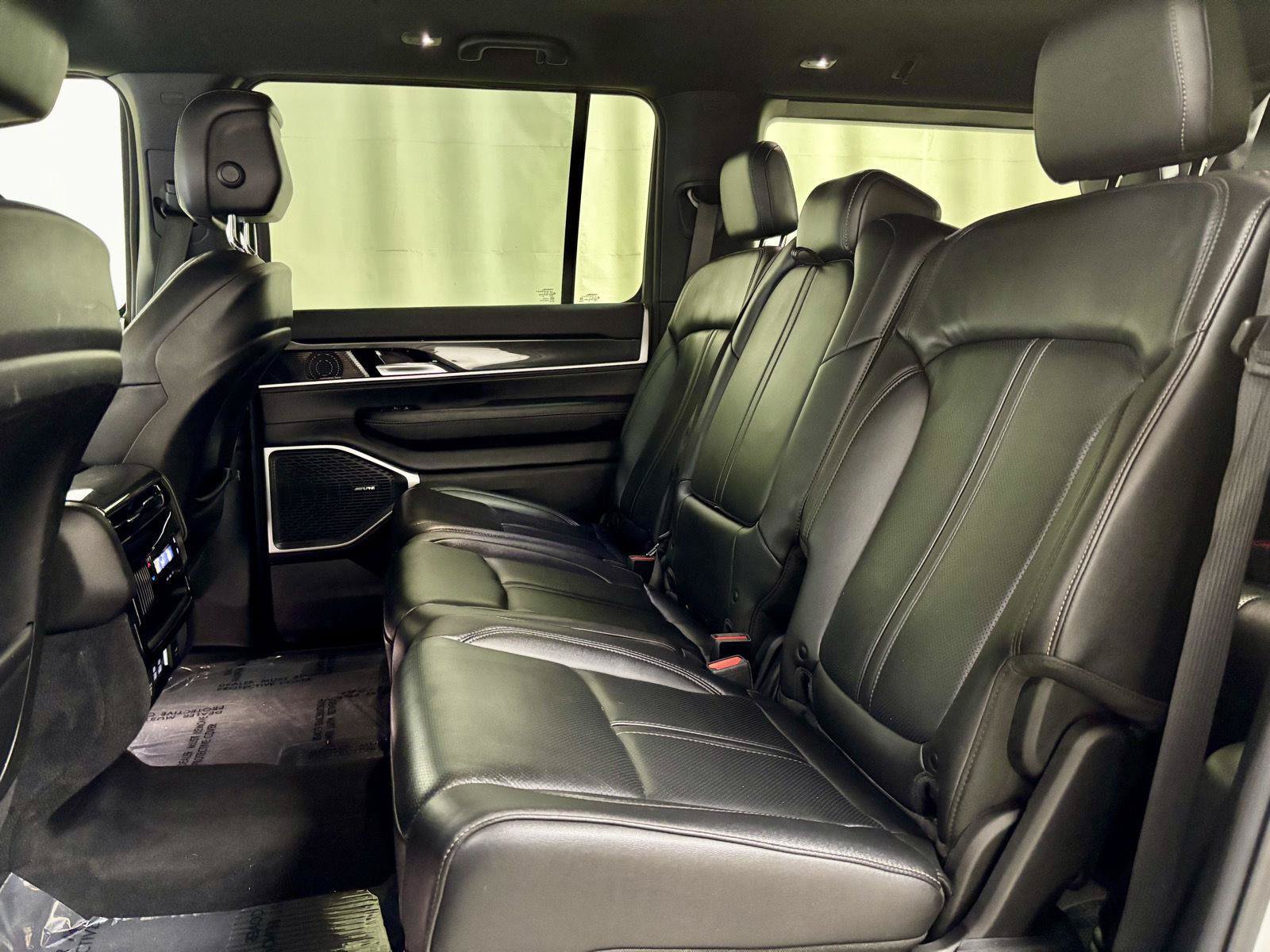 Used 2022 Jeep Wagoneer Series I AWD/4WD image 21