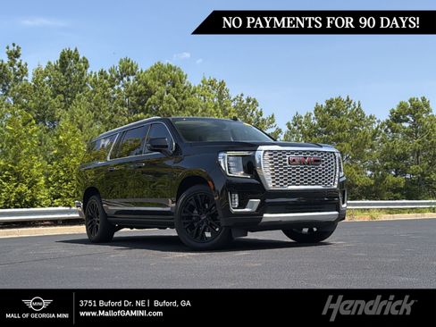 Used 2022 GMC Yukon XL Denali AWD/4WD image 1